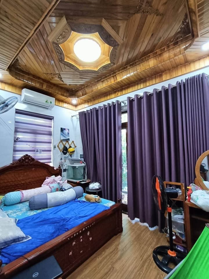 BÁN BIỆT THỰ 4 TẦNG TRẦN CAO VÂN – DT 197M² (10X19,7) – 8 PHÒNG NGỦ – GẦN BIỂN – GIÁ 13,5 TỶ