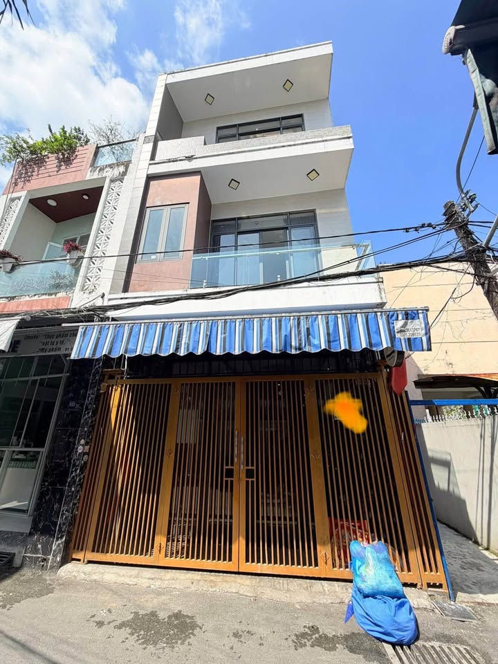 Bán Nhà 2 Mặt Kiệt 3 Tầng 3 Mê – Ô Tô Đậu Trước Nhà – 64m2 – 4,85 Tỷ – Huỳnh Ngọc Huệ