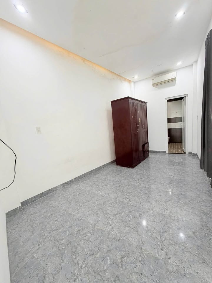 Bán Nhà 2 Mặt Kiệt 3 Tầng 3 Mê – Ô Tô Đậu Trước Nhà – 64m2 – 4,85 Tỷ – Huỳnh Ngọc Huệ