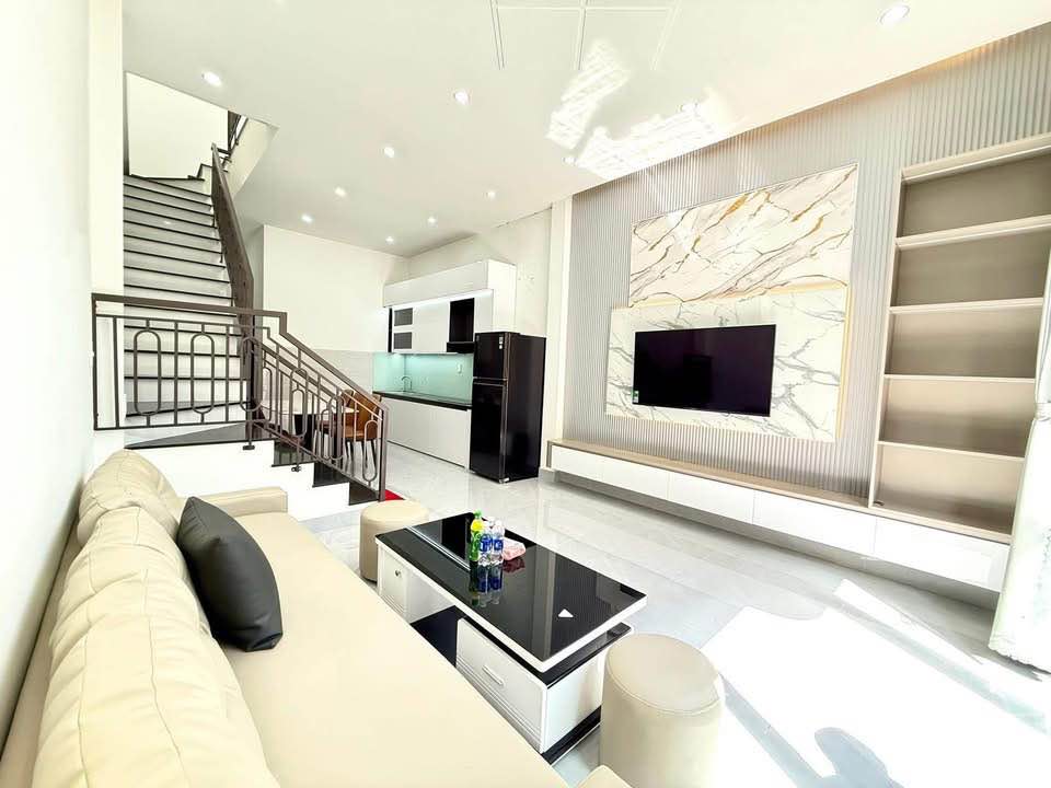 Bán nhà kiệt Điện Biên Phủ – 2 tầng mới 100% – full nội thất – 61m² – 4,4xx tỷ