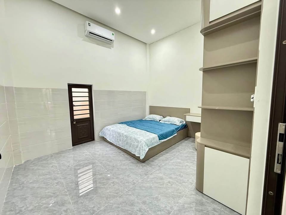 Bán nhà kiệt Điện Biên Phủ – 2 tầng mới 100% – full nội thất – 61m² – 4,4xx tỷ
