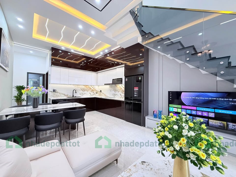 Nhà 3 Tầng Đẹp Như Mơ – Đường Trần Xuân Lê, Gần Công An Quận Thanh Khê – Full Nội Thất Sang Trọng!