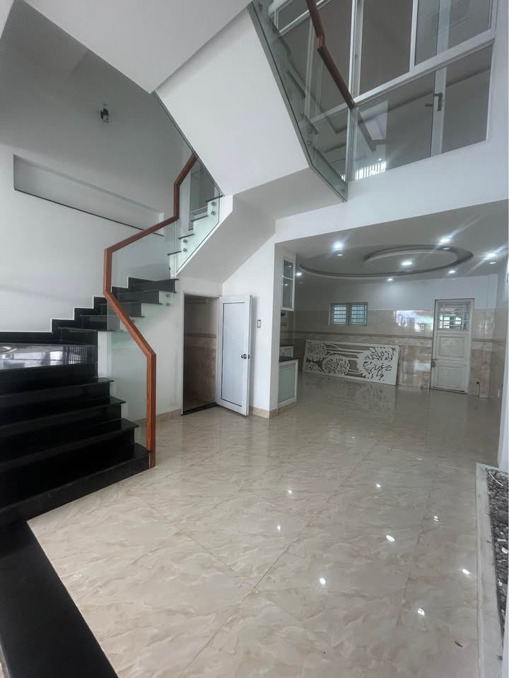 Bán nhà 3 tầng – Mặt tiền Hà Huy Tập – Trần Xuân Lê – Diện tích 60,2m² – Giá 6 tỷ 979 (TL)