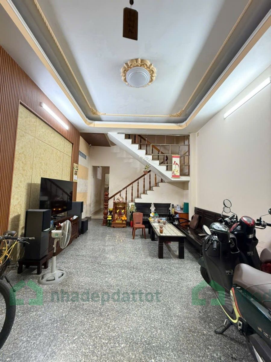NHÀ 3 TẦNG KẸP CỐNG – GẦN BIỂN XUÂN HÀ – 67,5M2 - 6 TỶ 750 TRIỆU