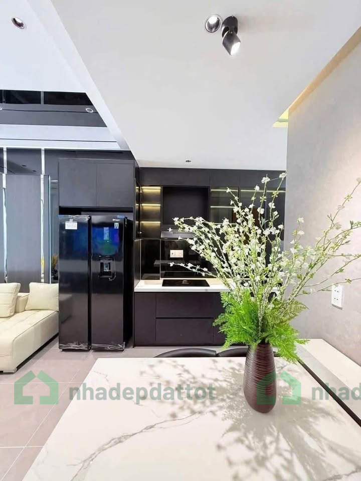 4 TỶ 750 TRIỆU - SIÊU PHẨM NHÀ 3 TẦNG LUXURY – K391 TRẦN CAO VÂN