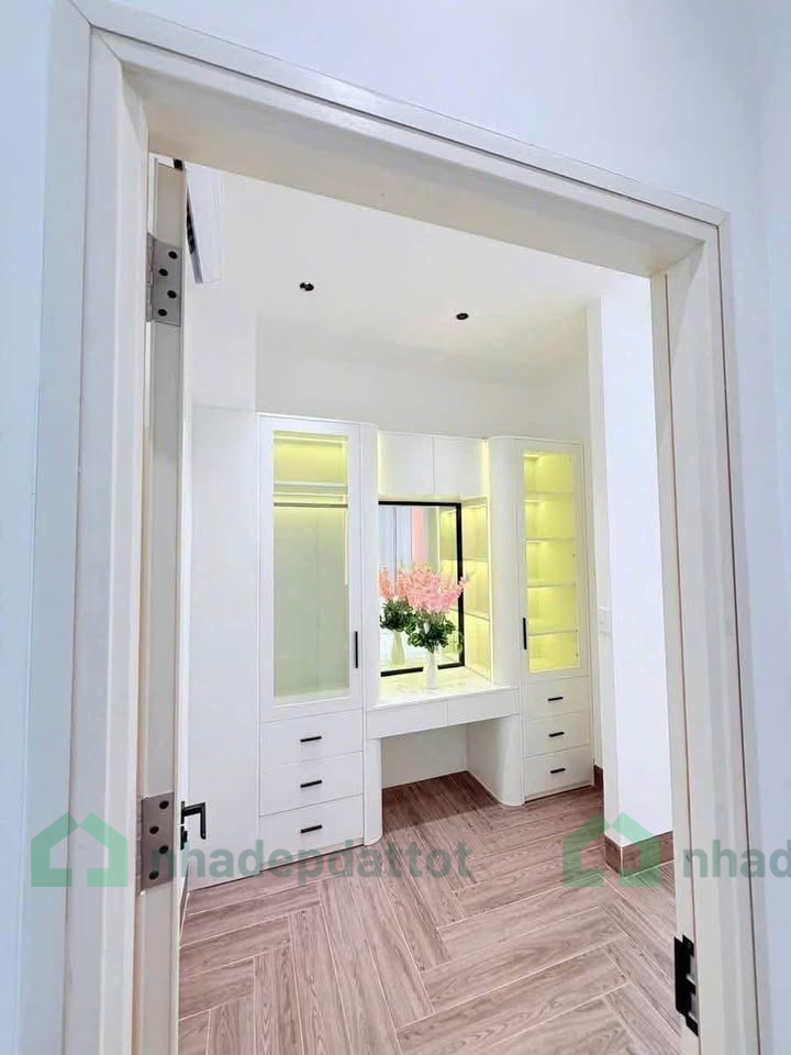 4 TỶ 750 TRIỆU - SIÊU PHẨM NHÀ 3 TẦNG LUXURY – K391 TRẦN CAO VÂN