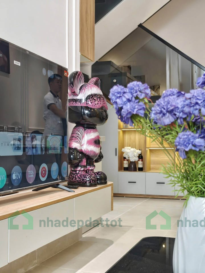 SIÊU PHẨM NHÀ 3 TẦNG BỀ THẾ – KIỆT Ô TÔ 6M TRẦN CAO VÂN