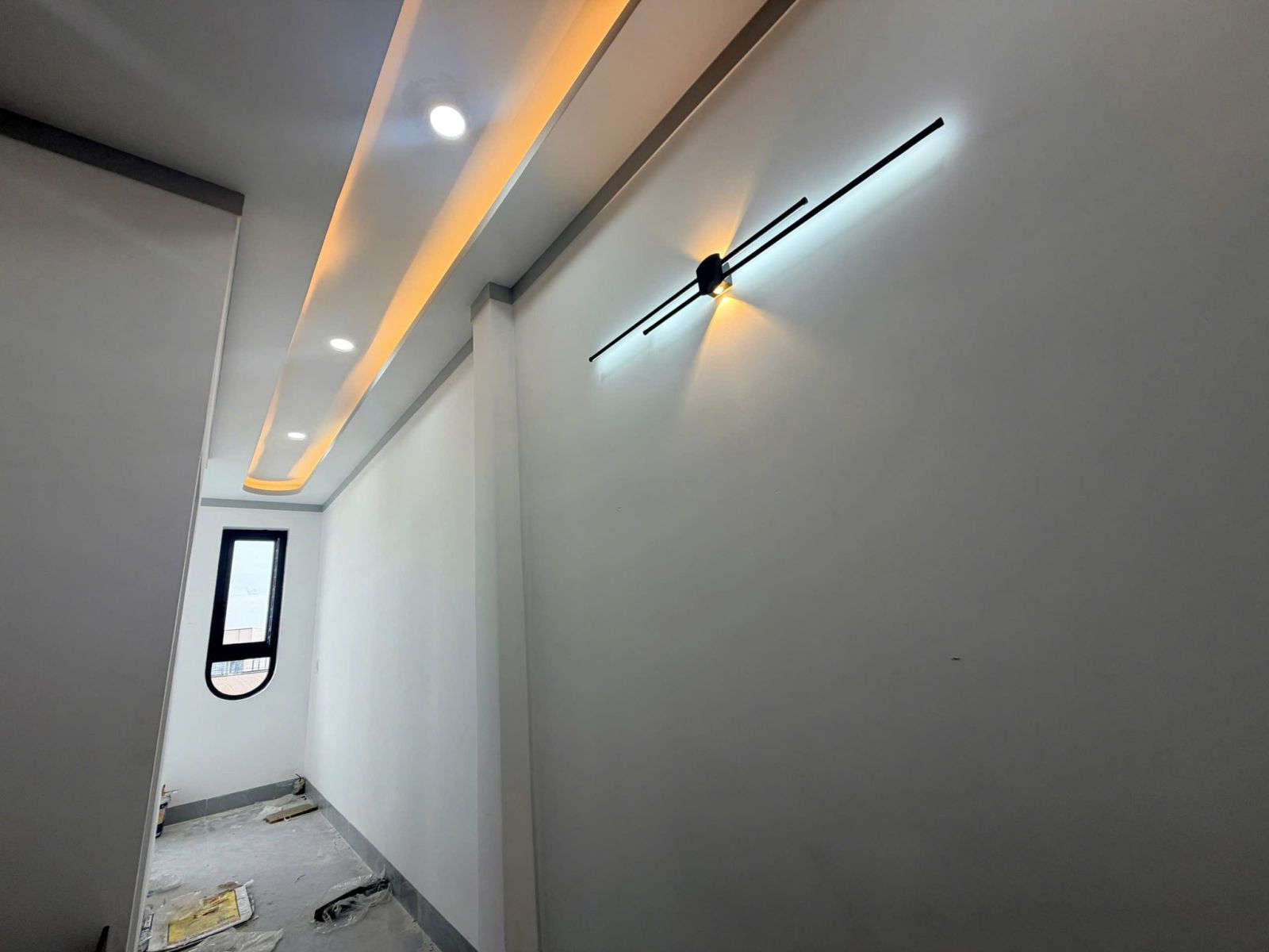 BÁN NHÀ PHỐ HIỆN ĐẠI 1 TRỆT 1 LẦU – P. TÂN PHONG – ĐÃ HOÀN CÔNG