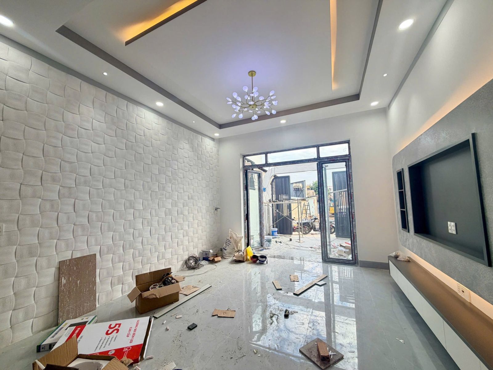 BÁN NHÀ PHỐ HIỆN ĐẠI 1 TRỆT 1 LẦU – P. TÂN PHONG – ĐÃ HOÀN CÔNG