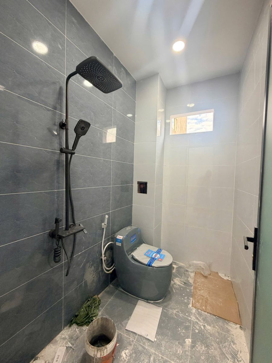 BÁN NHÀ PHỐ HIỆN ĐẠI 1 TRỆT 1 LẦU – P. TÂN PHONG – ĐÃ HOÀN CÔNG