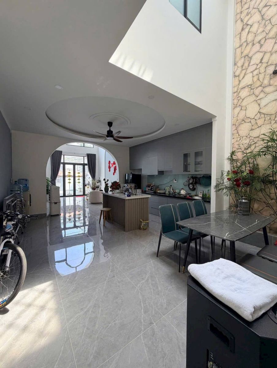 🏡 BÁN NHÀ LẦU SỔ RIÊNG – HẺM XE TẢI – TRUNG TÂM TRẢNG DÀI, BIÊN HÒA