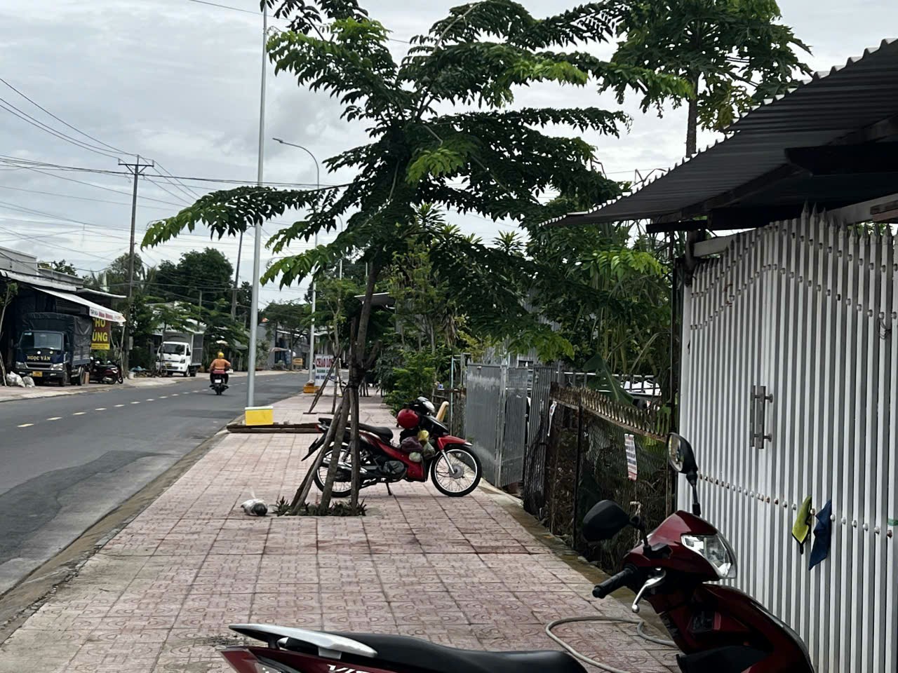 Cần bán gấp 2 nhà cấp 4 và dãy trọ đang cho thuê ở Đồng Tháp. Giá tốt