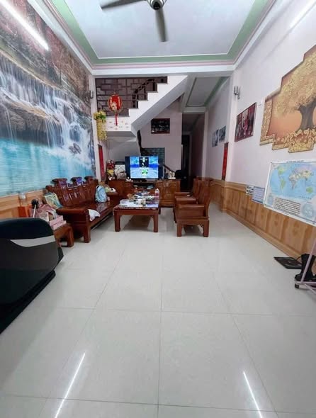 🏡GIA ĐÌNH CẦN THANH KHOẢN NHÀ 2 TẦNG 1 TUM – KHU NGUYỄN TRÃI, LÊ HOÀN 🏡
