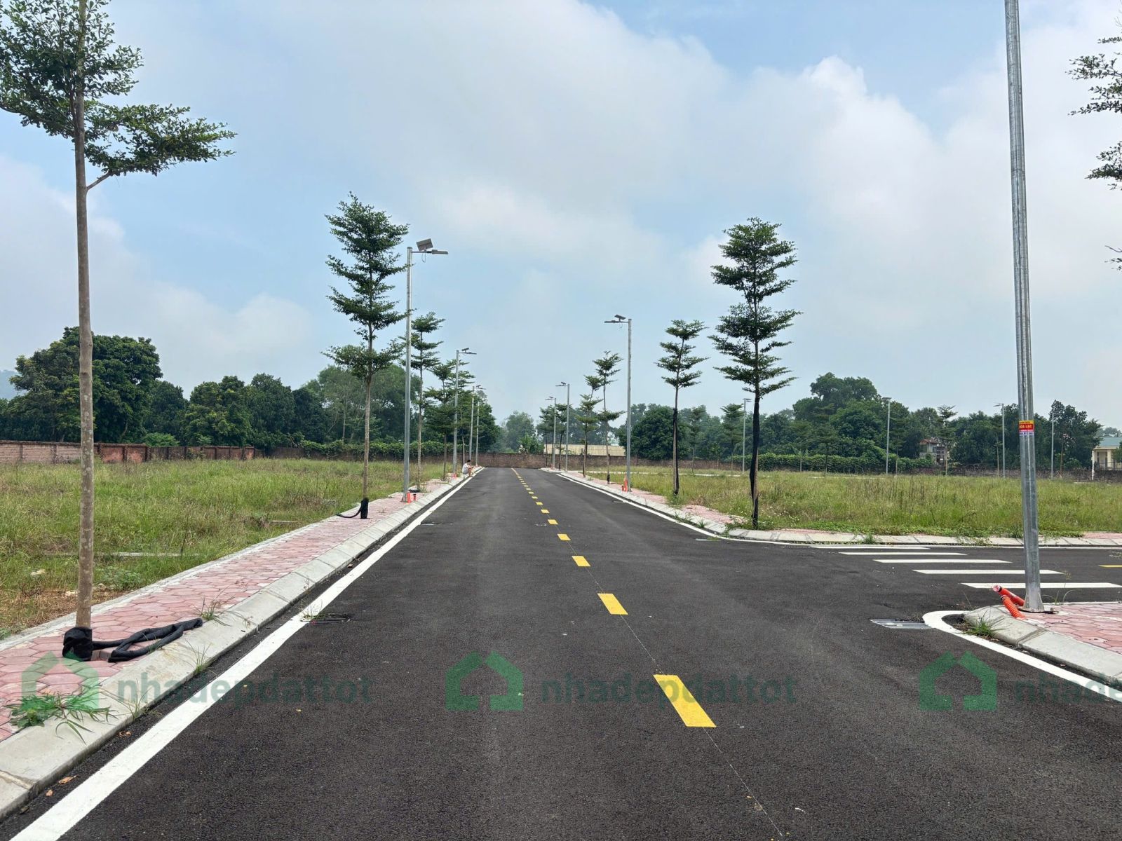30 Lô Vai Réo - Phú Cát - Lõi Láng Hoà Lạc Hà Nội Tài chính nhỉnh 3 tỷ / lô  100m2😲 Full thổ cư