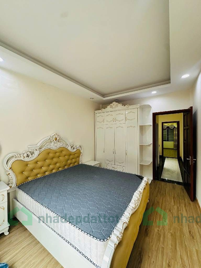 SIÊU PHẨM DƯƠNG VĂN BÉ – TRUNG TÂM HAI BÀ TRƯNG – HÀNG XÓM TIME CITY