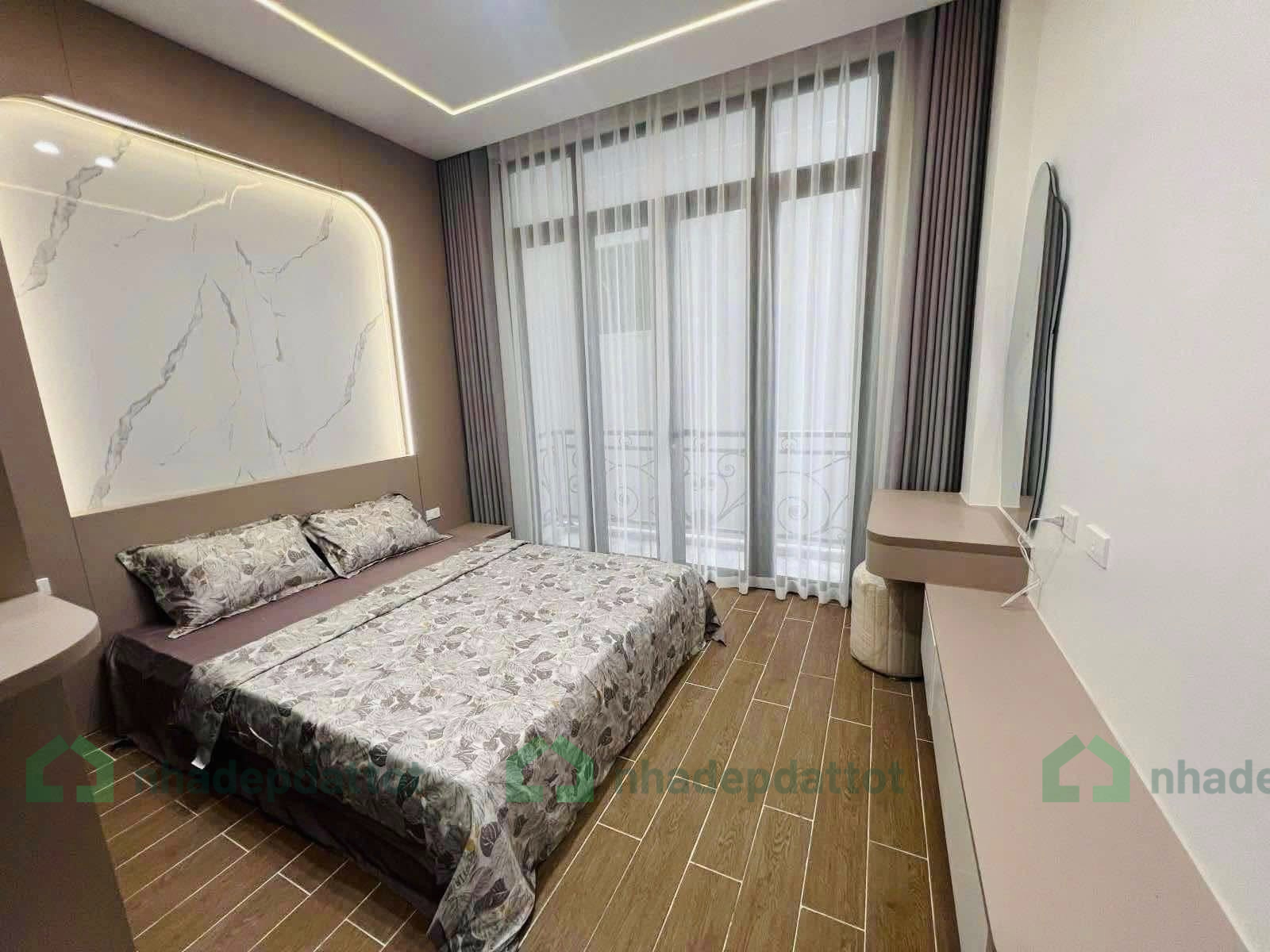 BÁN NHÀ 2 MẶT NGÕ – GẦN MẶT PHỐ ĐỐNG ĐA – THIẾT KẾ HIỆN ĐẠI – CHỈ VIỆC XÁCH VALI VỀ Ở