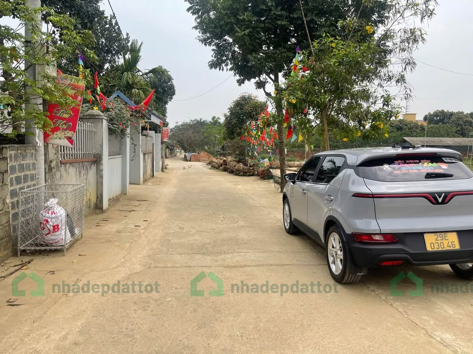 Đất trung tâm Quốc Oai - DT 246m2 hậu gần 7m