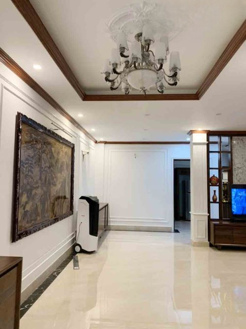 Bán nhà phố Lý Nam Đế, Hoàn Kiếm, tiện ích vô vàn, 110mx4t, 39 tỷ