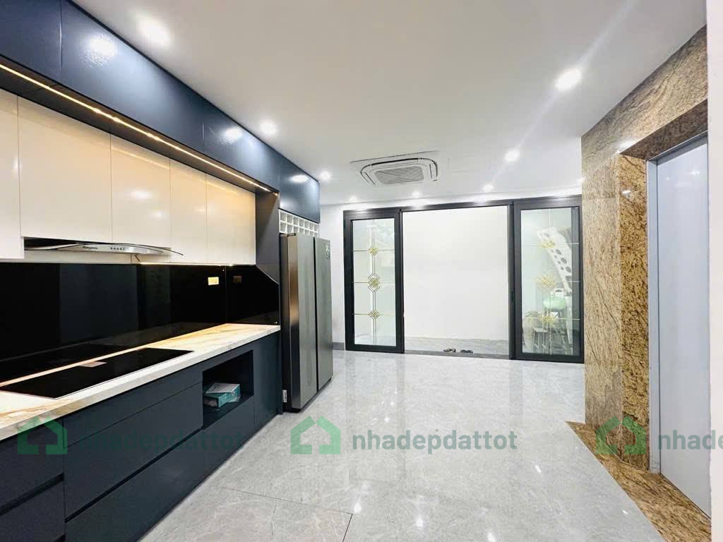 NHÀ MỚI 6 TẦNG CÓ THANG MÁY – Ô TÔ ĐỖ CỔNG – PHỐ NGÔ GIA TỰ, VIỆT HƯNG - NHỈNH 7 TỶ
