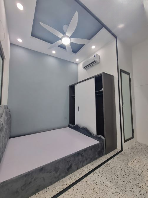 Bán nhà phố Ngọc Hà 2.2 tỷ xây 4 tầng 3 ngủ 10m ra Hồ an sinh đỉnh hiếm quận Ba Đình