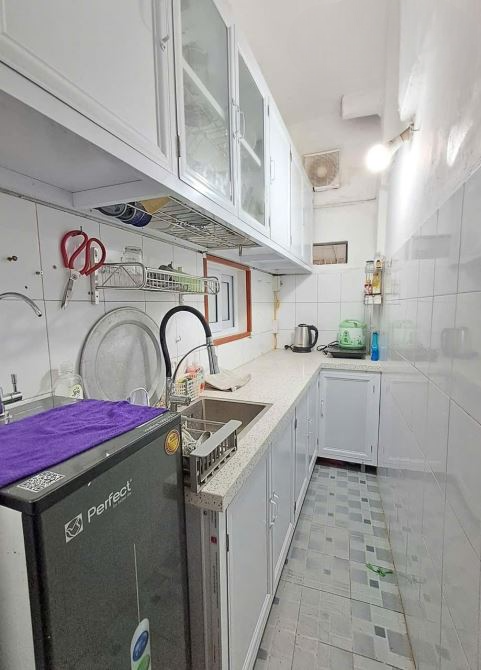 BÁN CĂN HỘ TẬP THỂ TẦNG 1 PHƯỜNG QUÁN THÁNH - BA ĐÌNH 31 M2, 1 PHÒNG NGỦ, 1 VS GIÁ RẺ.
