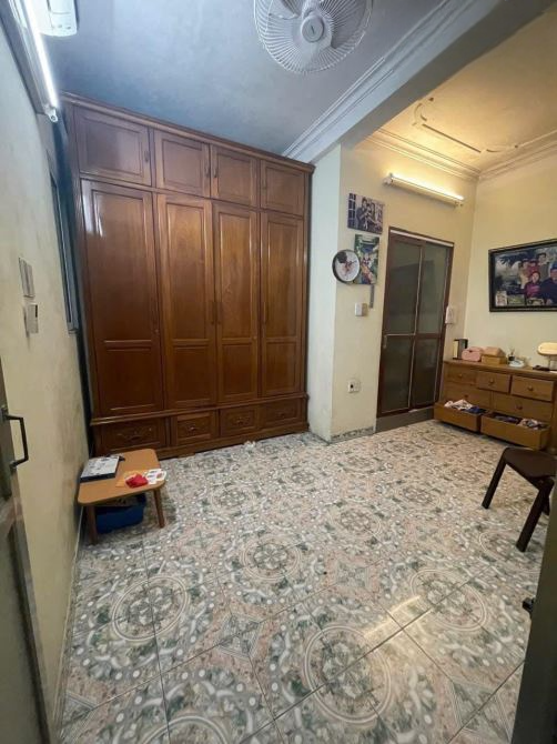 Siêu phẩm tt Ba Đình- Cực hiếm, nhà rộng, vị trí đẹp giá chỉ 2,41ty