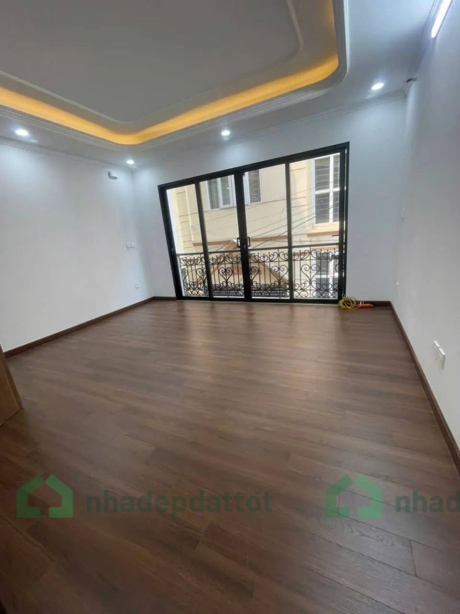 NHÀ MỚI XUÂN ĐỈNH – 7 TẦNG – THANG MÁY – 2 THOÁNG – Ô TÔ GẦN NHÀ – 33M2