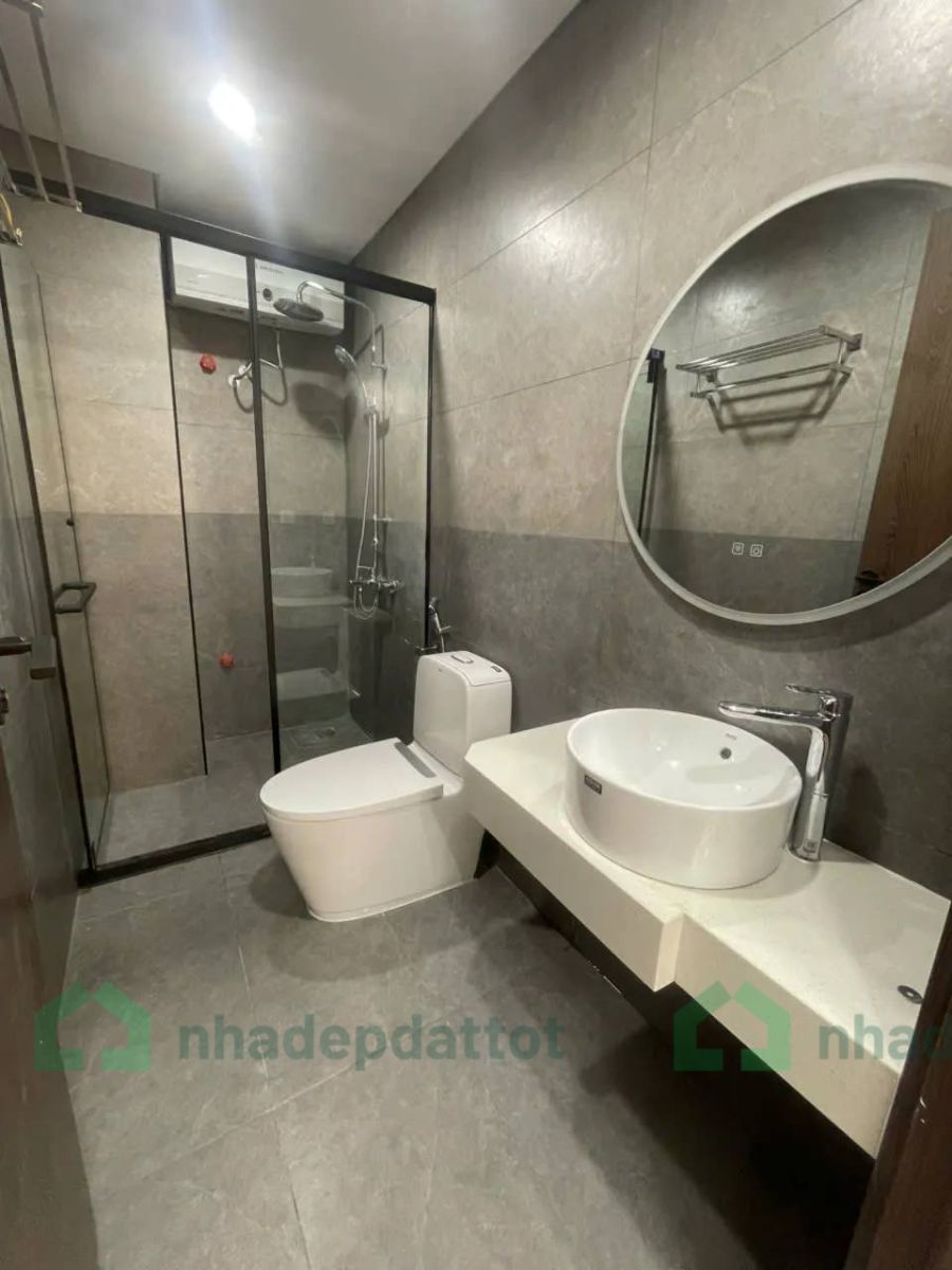 NHÀ MỚI XUÂN ĐỈNH – 7 TẦNG – THANG MÁY – 2 THOÁNG – Ô TÔ GẦN NHÀ – 33M2
