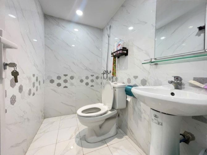 Siêu hiếm!!! Tập thể Phan Văn Trường Tầng 1 Tiện ích bạt ngàn
