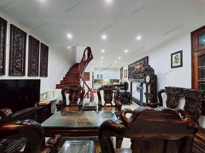 BÁN NHÀ MẶT PHỐ ĐẶNG THÙY TRÂM 74m2 - HAI THOÁNG + Ô CHỜ THANG MÁY - K.DOANH - V.PHÒNG