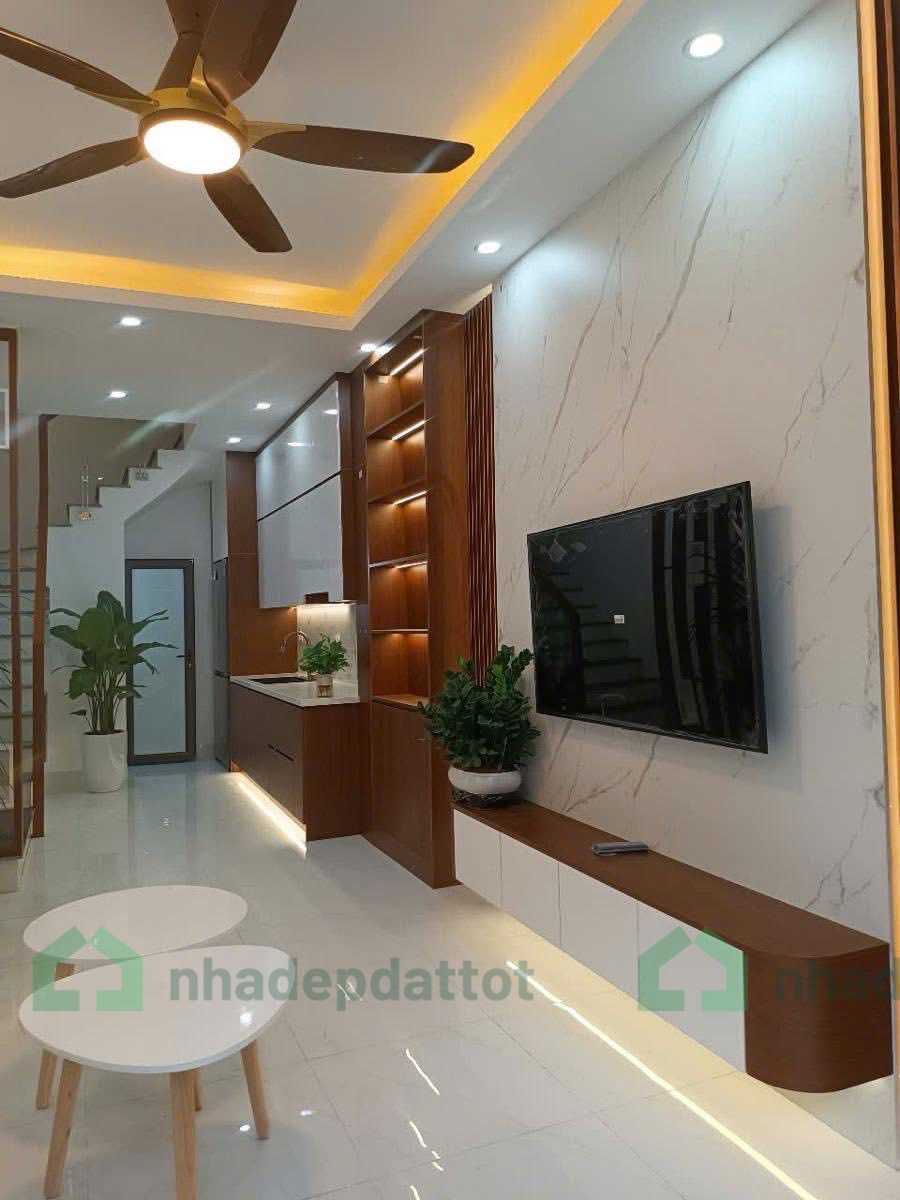 NHÀ ĐẸP CẦU GIẤY – 20M RA PHỐ – FULL NỘI THẤT – VỀ Ở NGAY – 8 TỶ