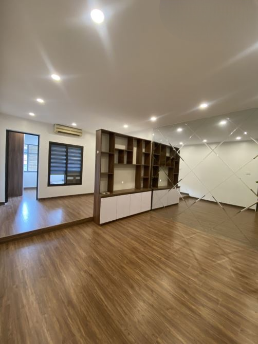 CHTT NGHĨA TÂN – TRUNG TÂM CẦU GIẤY - OTO – 65M² – 3PN – 3.77 TỶ