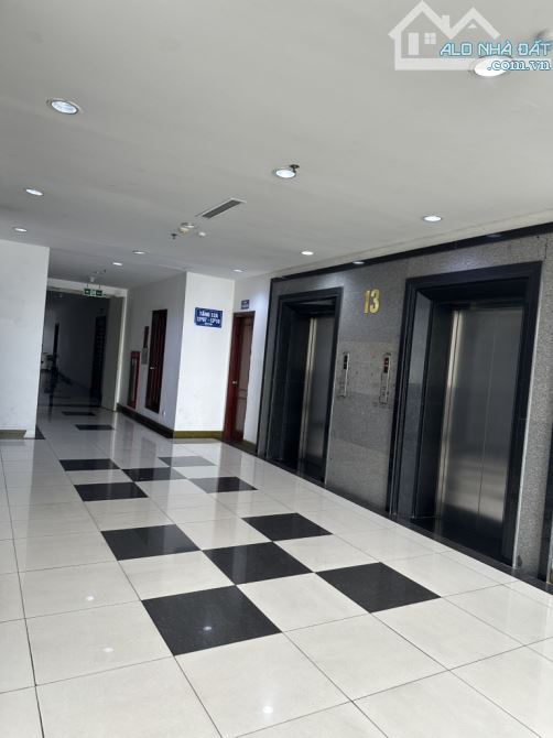 Bán căn hộ Trung Yên Plaza – số 1 Trung Hòa. Căn góc 3PN – 2WC, thoáng sáng. Hơn 8 tỷ