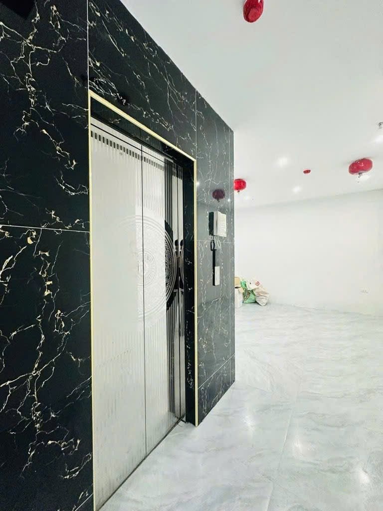 🔥 BÁN TÒA NHÀ 7 TẦNG THANG MÁY – 10 PHÒNG KHÉP KÍN – KHÚC THỪA DỤ, CẦU GIẤY | DÒNG TIỀN ỔN ĐỊNH 🔥