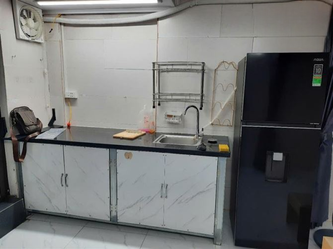 Bán Tập thể Đại học Thương Mại, 40m2 tầng 1, đầy đủ nội thất, giá 2,2 tỷ