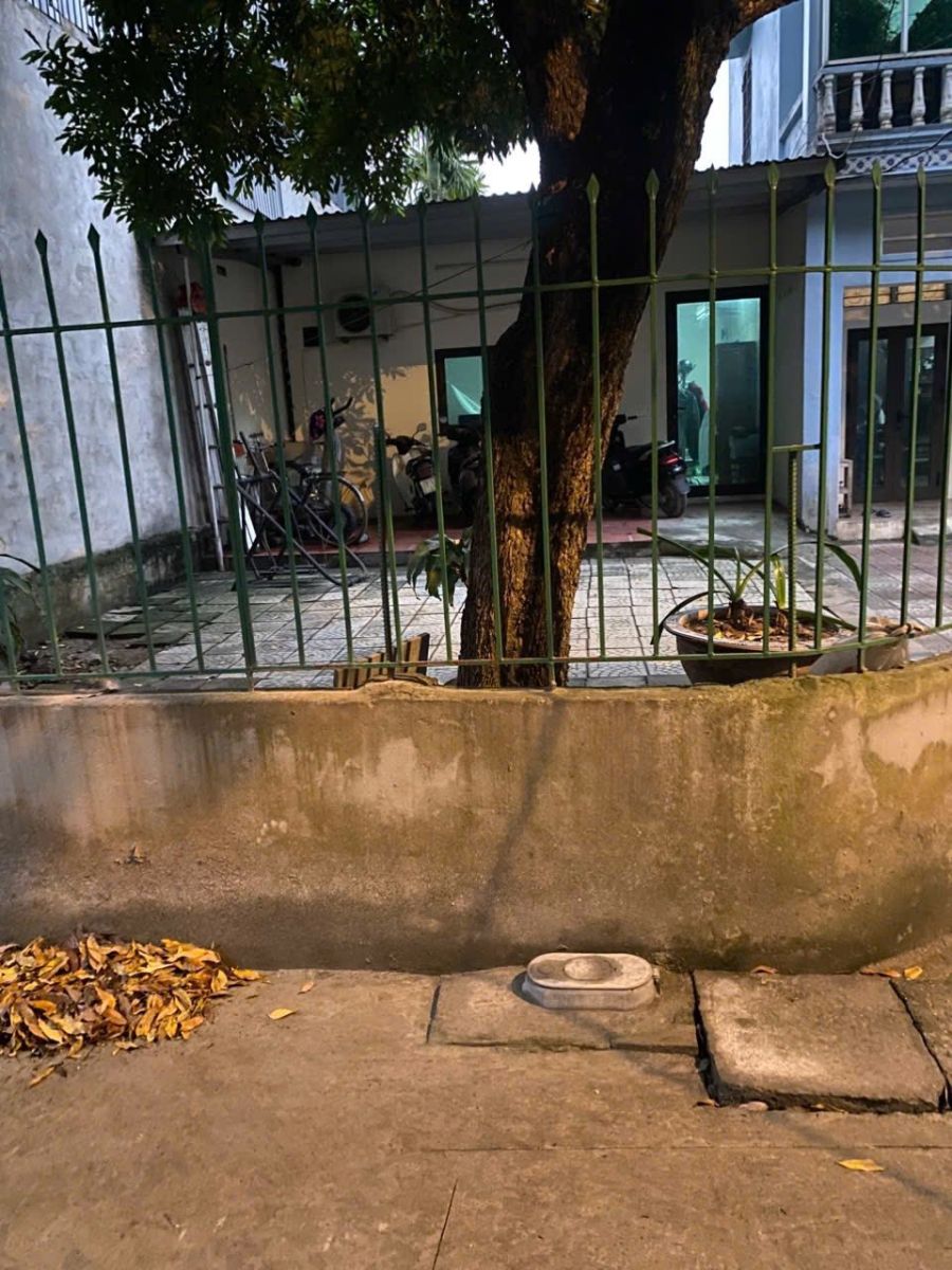 Bán nhà đất 80m2 Võng La - Đông Anh MT 5,58m