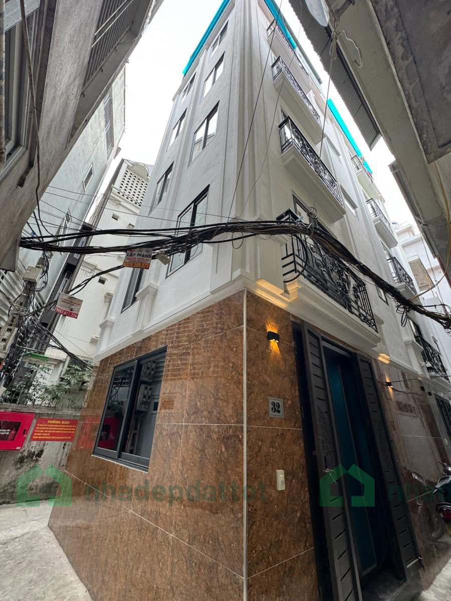 Minh Khai trung tâm – Nhà lô góc 3 thoáng, 6 tầng thang máy – 35m2