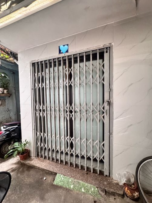Bán nhà tập thể tầng 1 phố Tôn Đức Thắng trung tâm Đống Đa, sử dụng 55m2 giá 2,88tỷ(có TL)