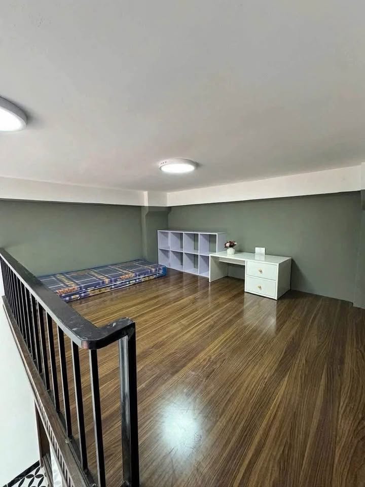 Bán nhà 8 tầng thang máy - 50m2 - Khương Thương, Đống Đa