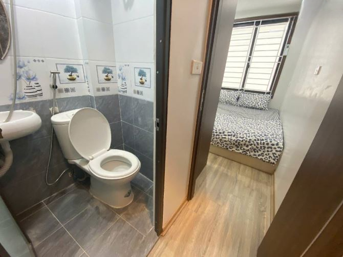 NHỈNH 3 TỶ- ĐỐNG ĐA 18M*5T- 3 NGỦ- 70M RA Ô TÔ, RA PHỐ LỚN - NHÀ ĐẸP FULL NT