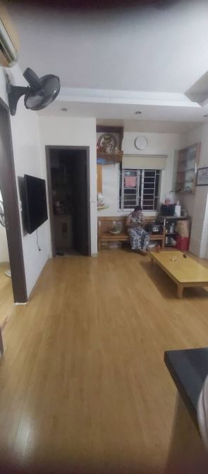 Ngõ rộng thoáng, cách 30 m ra Phố Nguyễn Văn Thuyết - Căn hộ mini 50m - Giá 2,35 Tỷ - G