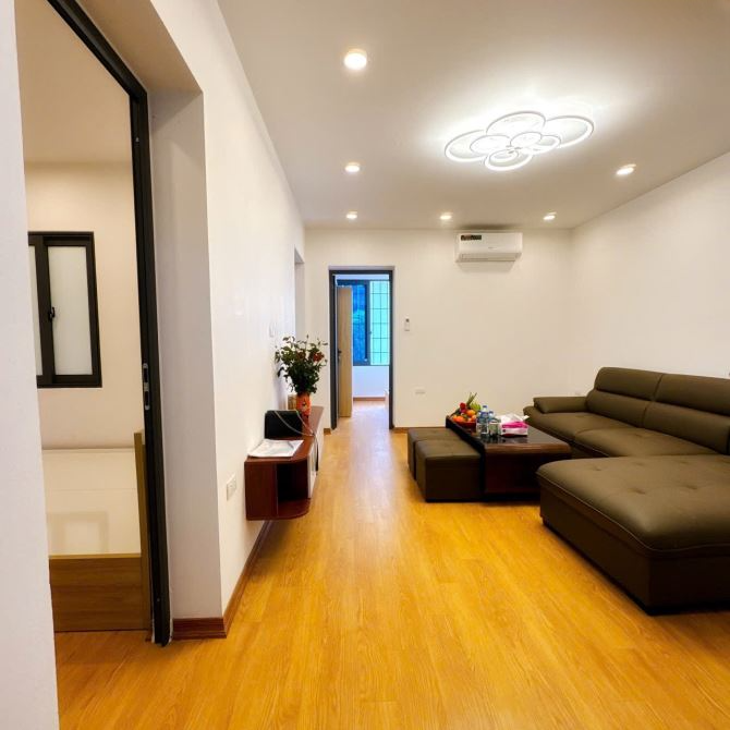 Bán gấp căn hộ tập thể Phương Mai, 80m, 3 ngủ, sđcc, chỉ 3.45 tỷ