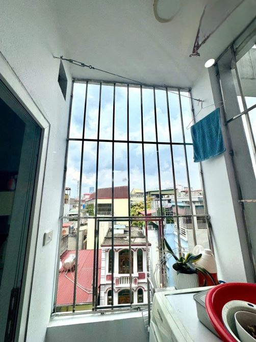 CCMN lõi Đống Đa, hộ khẩu Văn Miếu, 53m2, 2 ngủ, thang máy thoát hiểm đầy đủ chỉ 2.06 tỷ