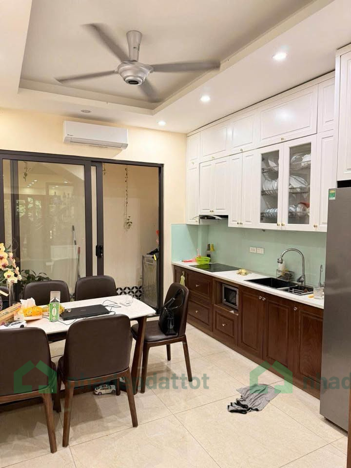 Bán nhà 4 tầng đẹp phân lô vỉa hè – Đa Sỹ, Hà Đông – 55m2