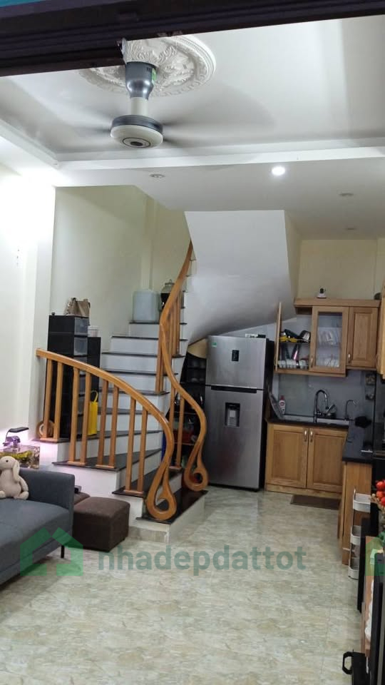 Siêu phẩm Tổ 4 Nhân Huệ Đồng Mai Hà Đông, 30m2, 4 tầng, full nội thất, giá chỉ 4.25 tỉ có TL