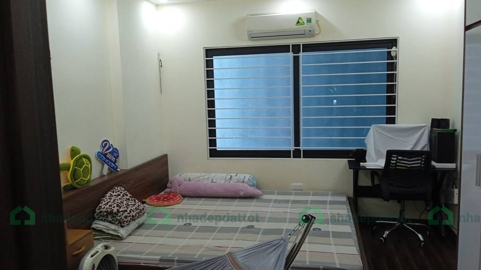 Siêu phẩm Tổ 4 Nhân Huệ Đồng Mai Hà Đông, 30m2, 4 tầng, full nội thất, giá chỉ 4.25 tỉ có TL