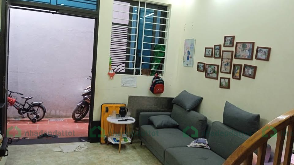Siêu phẩm Tổ 4 Nhân Huệ Đồng Mai Hà Đông, 30m2, 4 tầng, full nội thất, giá chỉ 4.25 tỉ có TL