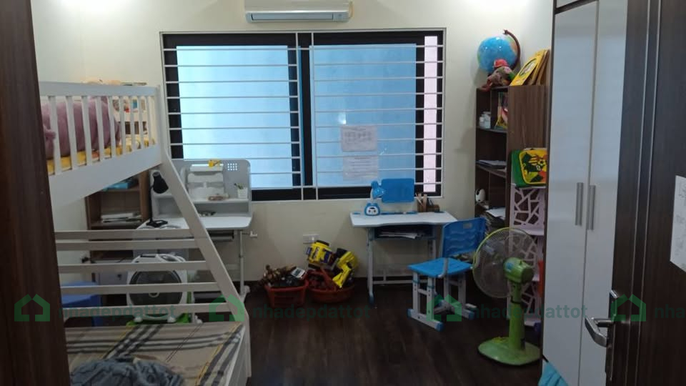 Siêu phẩm Tổ 4 Nhân Huệ Đồng Mai Hà Đông, 30m2, 4 tầng, full nội thất, giá chỉ 4.25 tỉ có TL