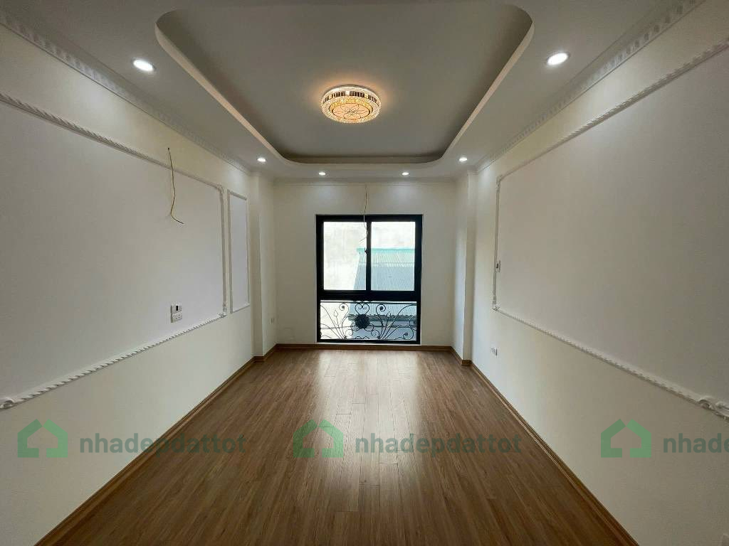 BÁN NHÀ ĐẸP – 5 PHÒNG NGỦ – DÒNG TIỀN 200TR/NĂM