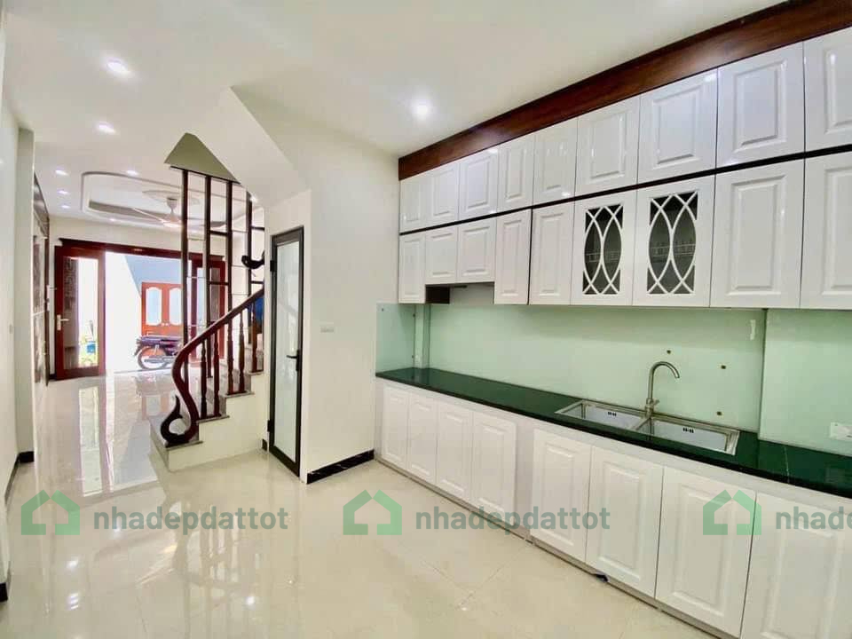 BÁN NHÀ ĐẸP – 5 PHÒNG NGỦ – DÒNG TIỀN 200TR/NĂM
